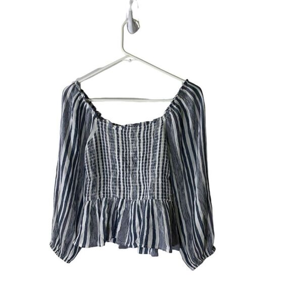 American Eagle XS Blue and White Stripe Top - Picture 4 of 4